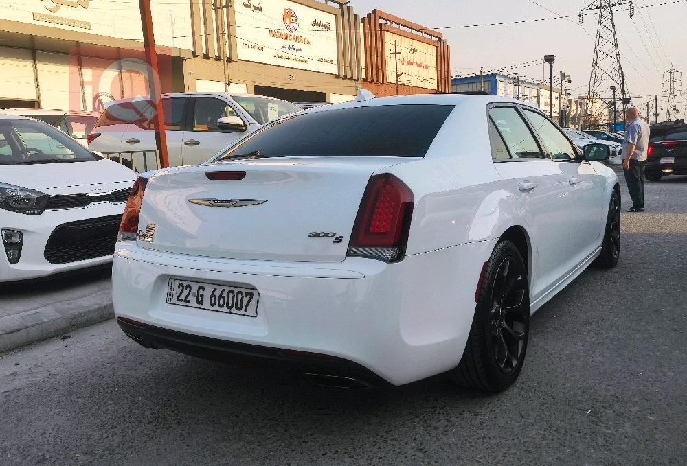 Chrysler 300